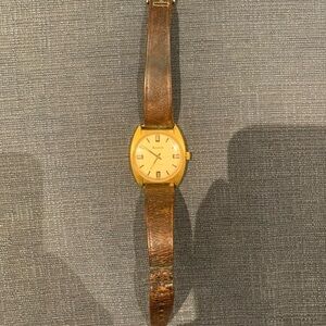 *Reserved*  Vintage Watch